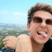 The couple were left without a job, but they get a lot of money selling sex videos on OnlyFans