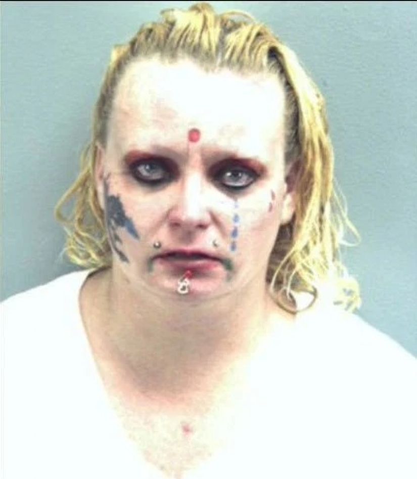 The face of crime: impressive photos of criminals from the police archive