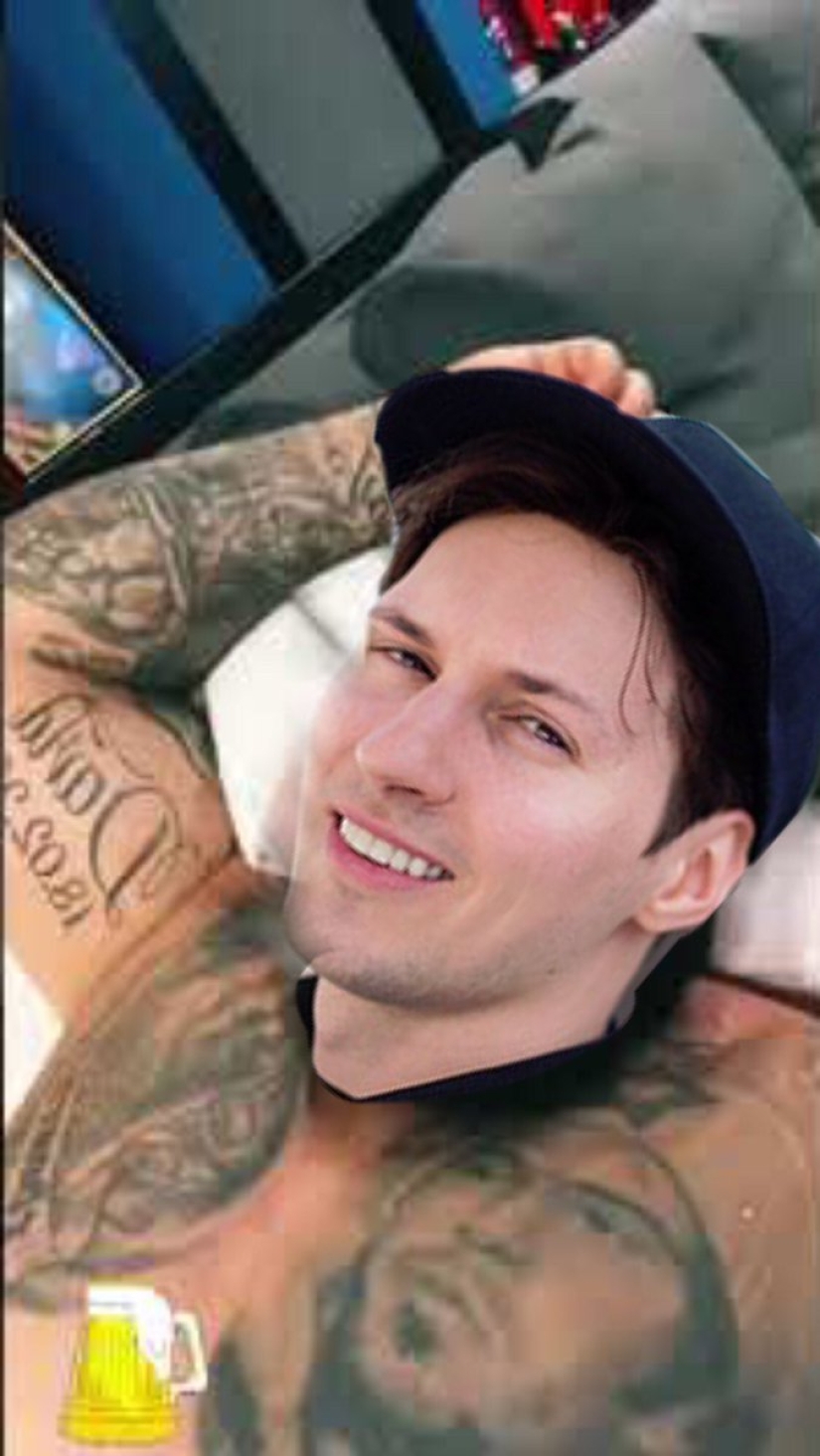 The failure of Facebook turned out to be in the hands of Pavel Durov and gave rise to new memes