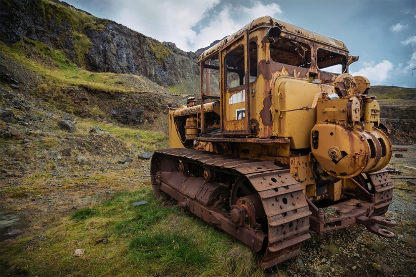 The German spent ten years searching all over Europe for cemeteries of old cars - from tractors to Mercedes The German spent ten years searching all over Europe for cemeteries of old cars - from tractors to Mercedes