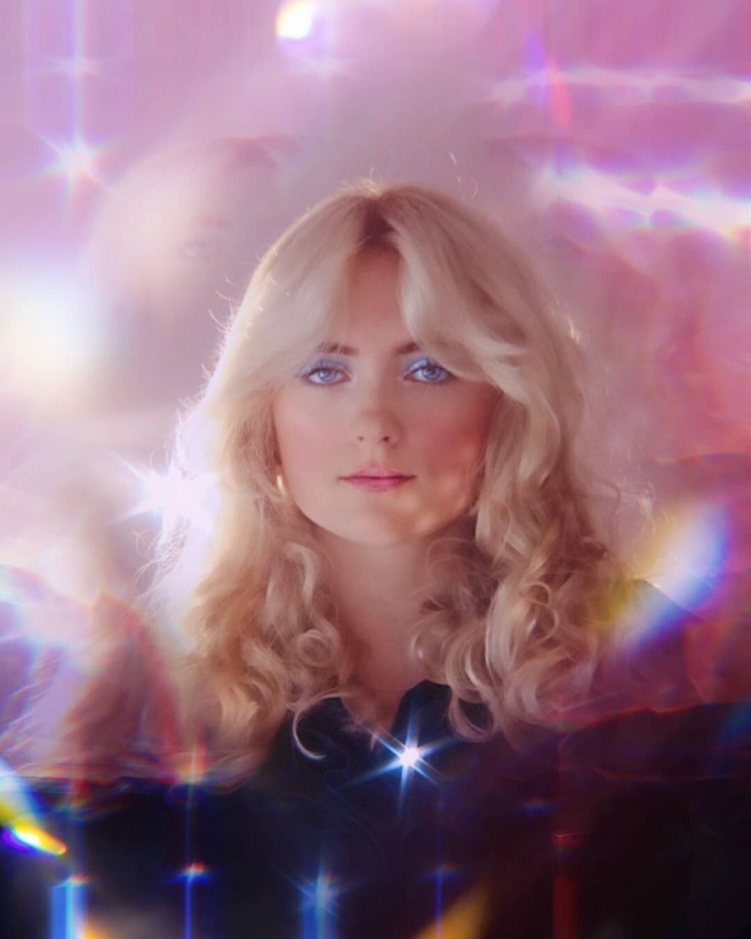 The girl fell in love with the era of the 70s and completely changed her style