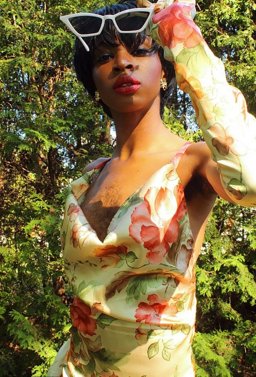 The girl with hair on his chest took myself for who I am and happy