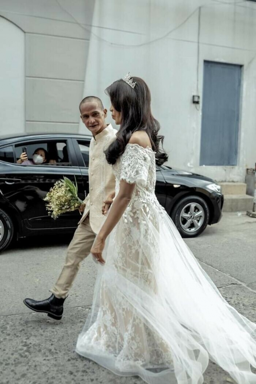 The good people of arranged marriage for the couple of homeless people, who for 24 years together The good people of arranged marriage for the couple of homeless people, who for 24 years together