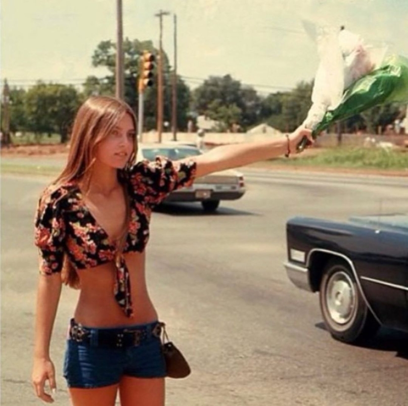 The hottest beauties of the 70s