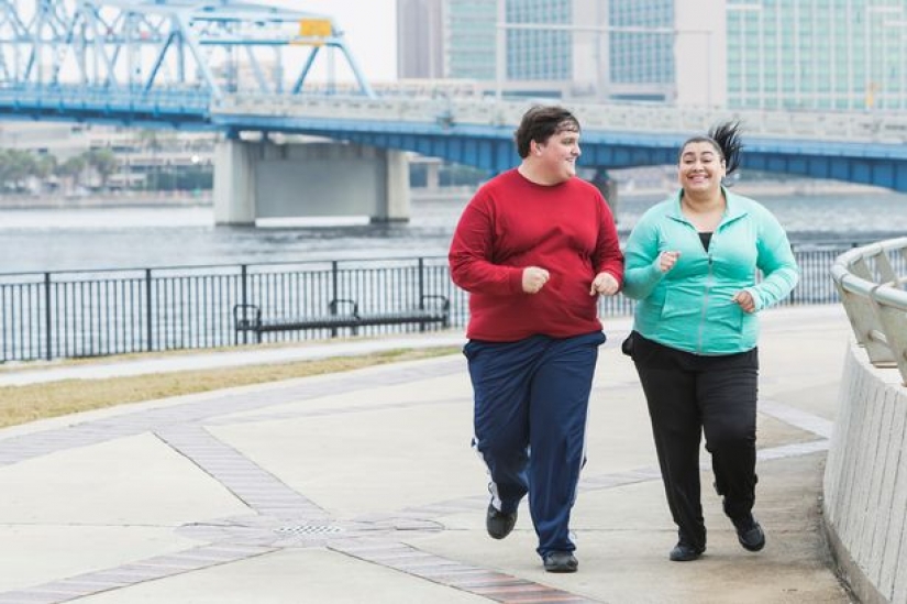 The joint diet ended in divorce, because the husband lost weight, and the wife did not The joint diet ended in divorce, because the husband lost weight, and the wife did not