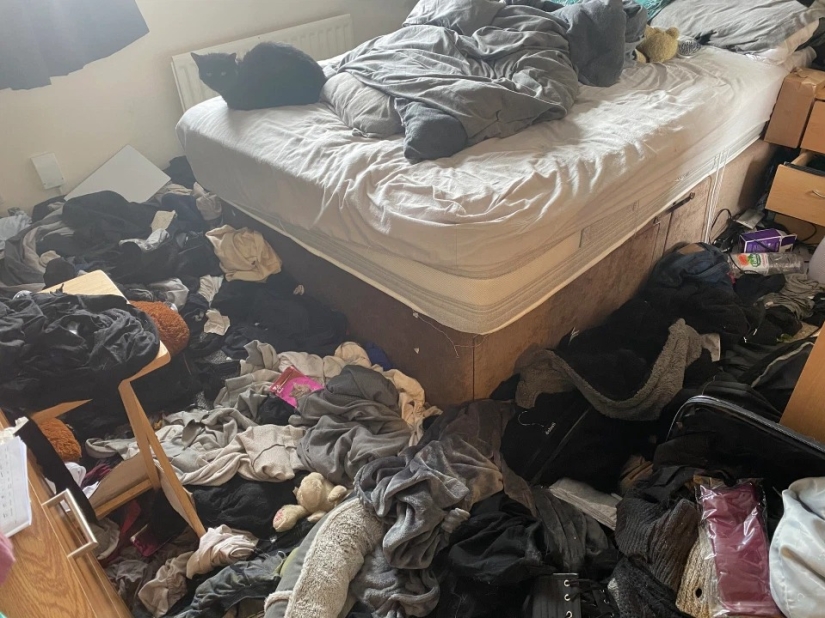 The Kingdom of mess: the most cluttered rooms in the UK
