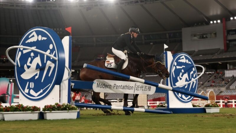 The Olympic drama with a smiling horse and a crying rider has generated a wave of memes