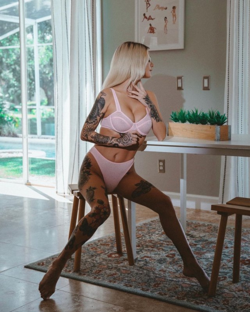 The OnlyFans star has filed a million-dollar lawsuit against the school where her children study