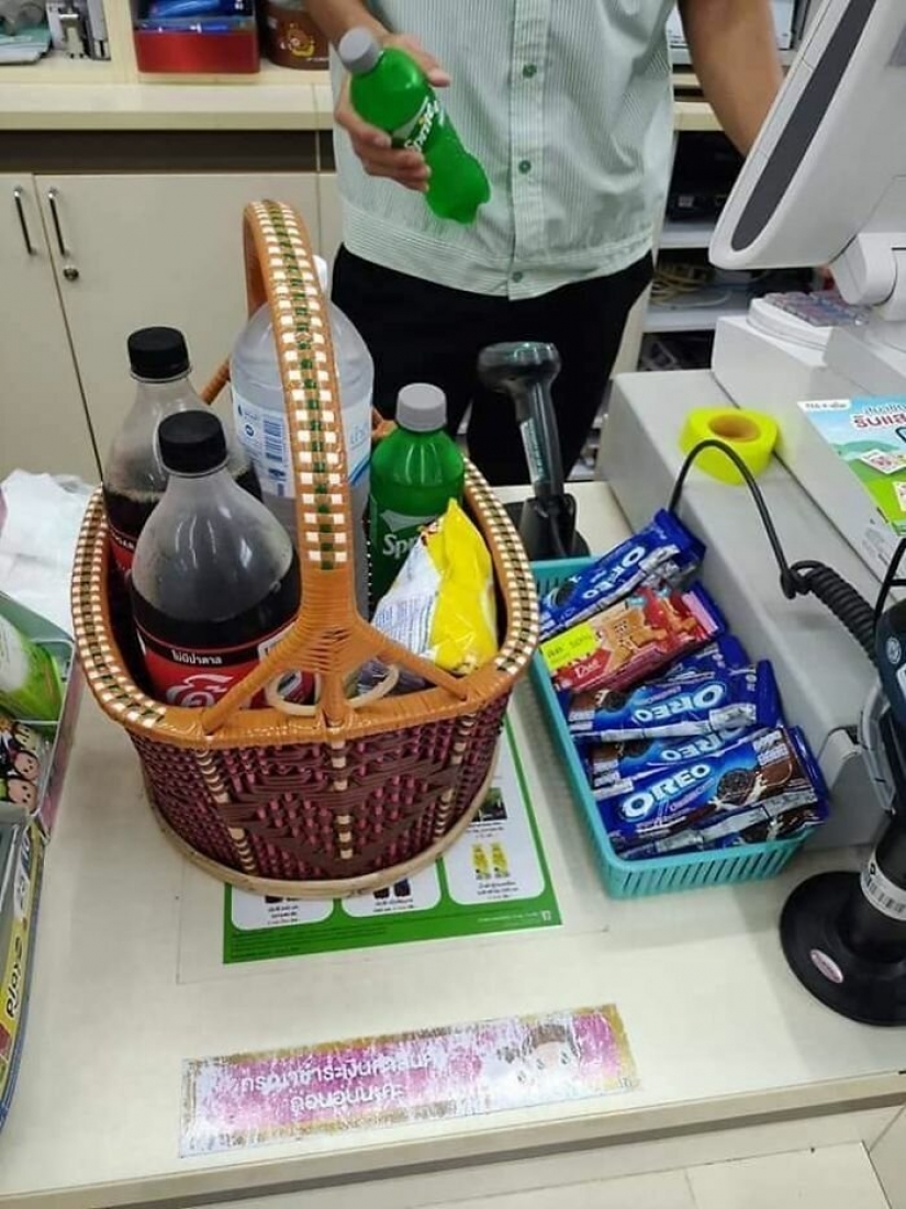 "The package is not necessary!" Shops of Thailand have started to refuse plastic