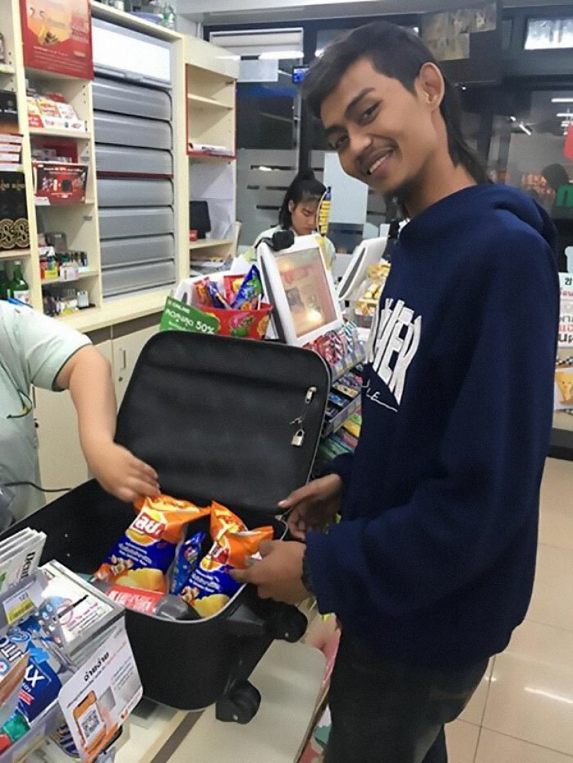 "The package is not necessary!" Shops of Thailand have started to refuse plastic