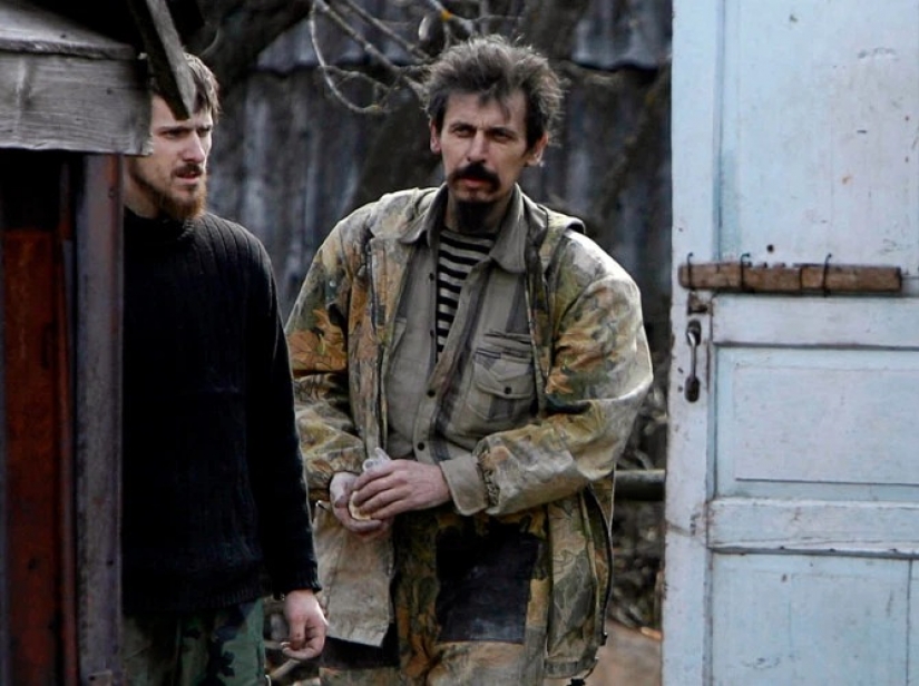 The Perverted life of Doomsday Cults: from marrying seven-year-old girls to mass suicides