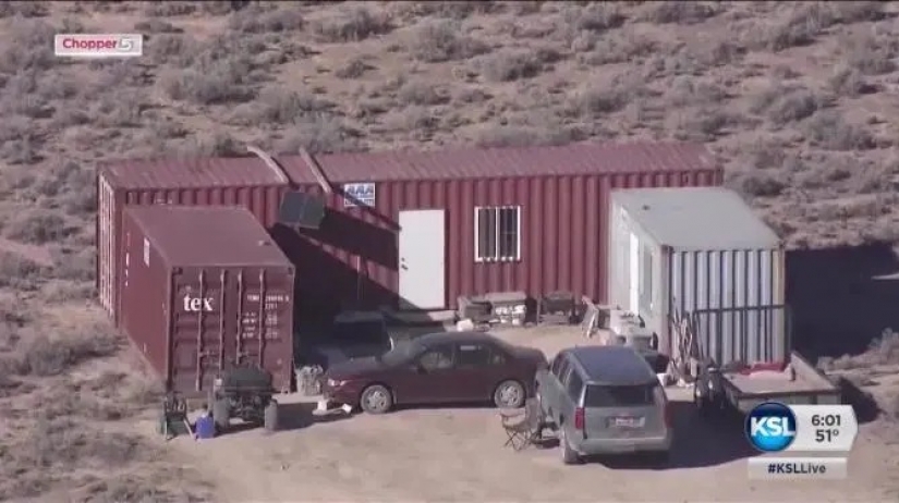 The Perverted life of Doomsday Cults: from marrying seven-year-old girls to mass suicides