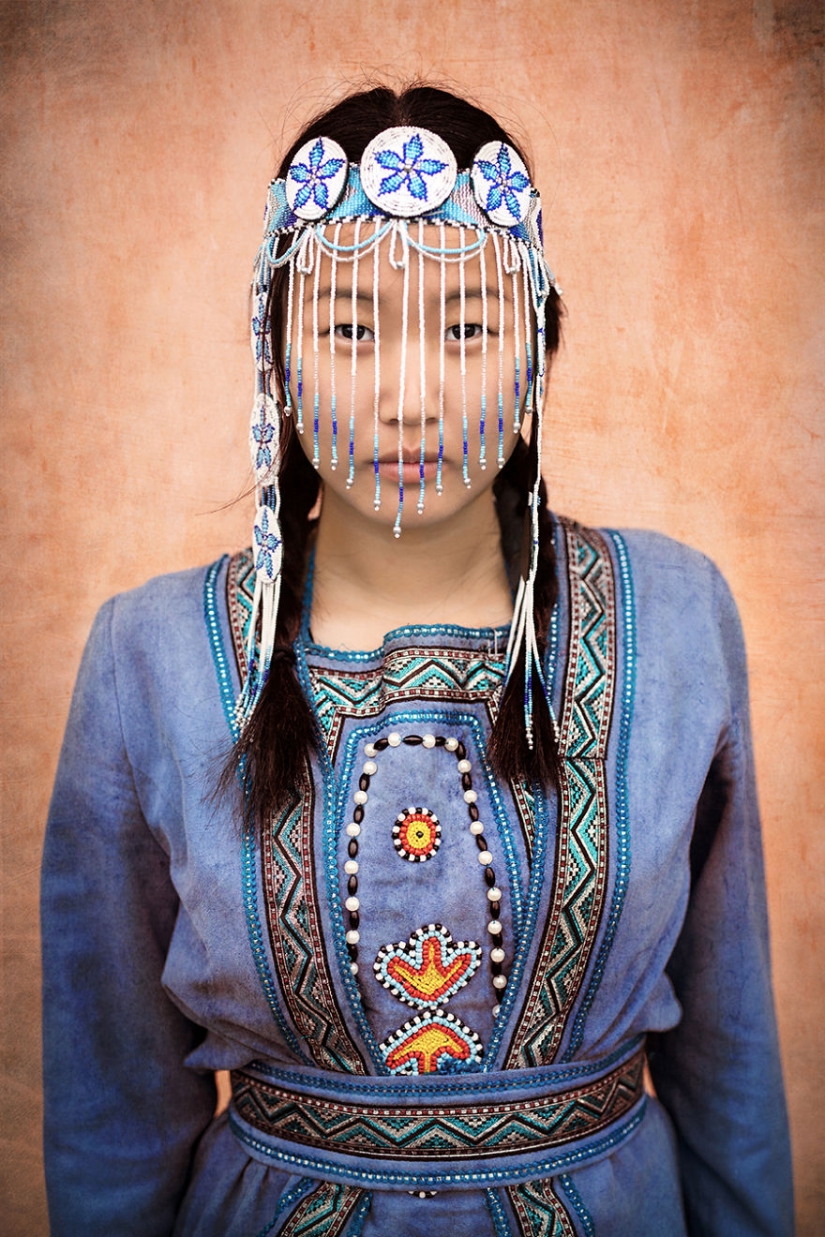 The photographer traveled 25,000 km to take portraits of the indigenous inhabitants of Siberia The photographer traveled 25,000 km to take portraits of the indigenous inhabitants of Siberia