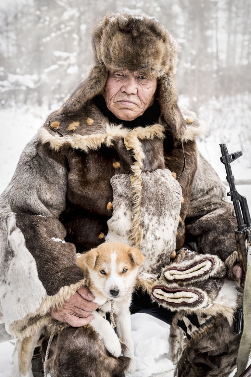 The photographer traveled 25,000 km to take portraits of the indigenous inhabitants of Siberia The photographer traveled 25,000 km to take portraits of the indigenous inhabitants of Siberia