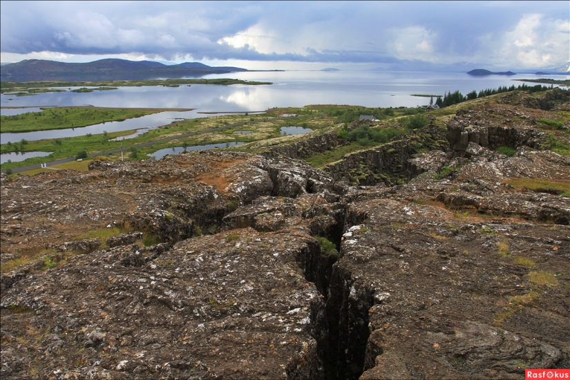 The rift Silfra: a place where two continents meet The rift Silfra: a place where two continents meet
