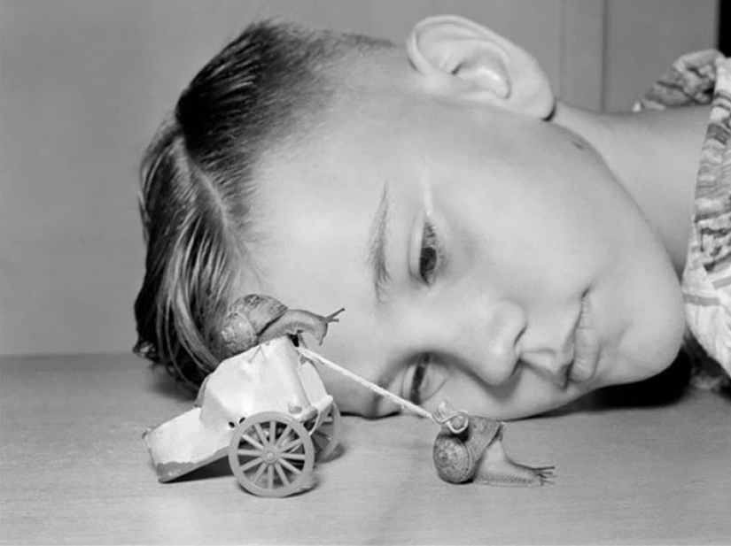 The times when there were no iPads yet, and children were playing outside