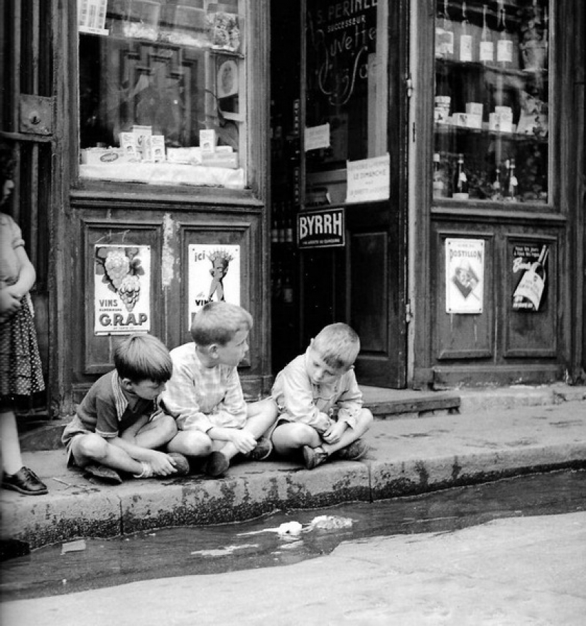 The times when there were no iPads yet, and children were playing outside