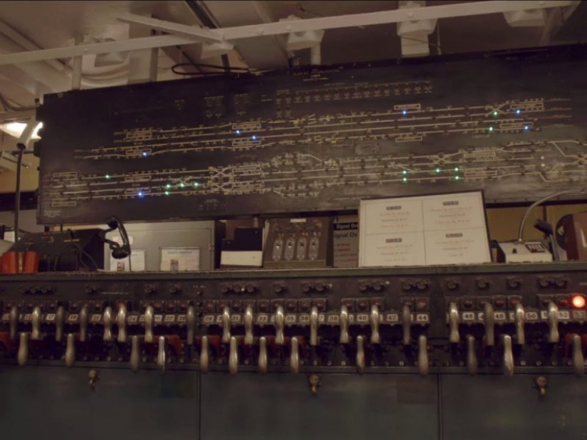 The United States cannot escape from the antediluvian technology