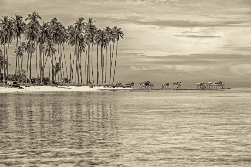 The vanishing world of the sea Gypsies