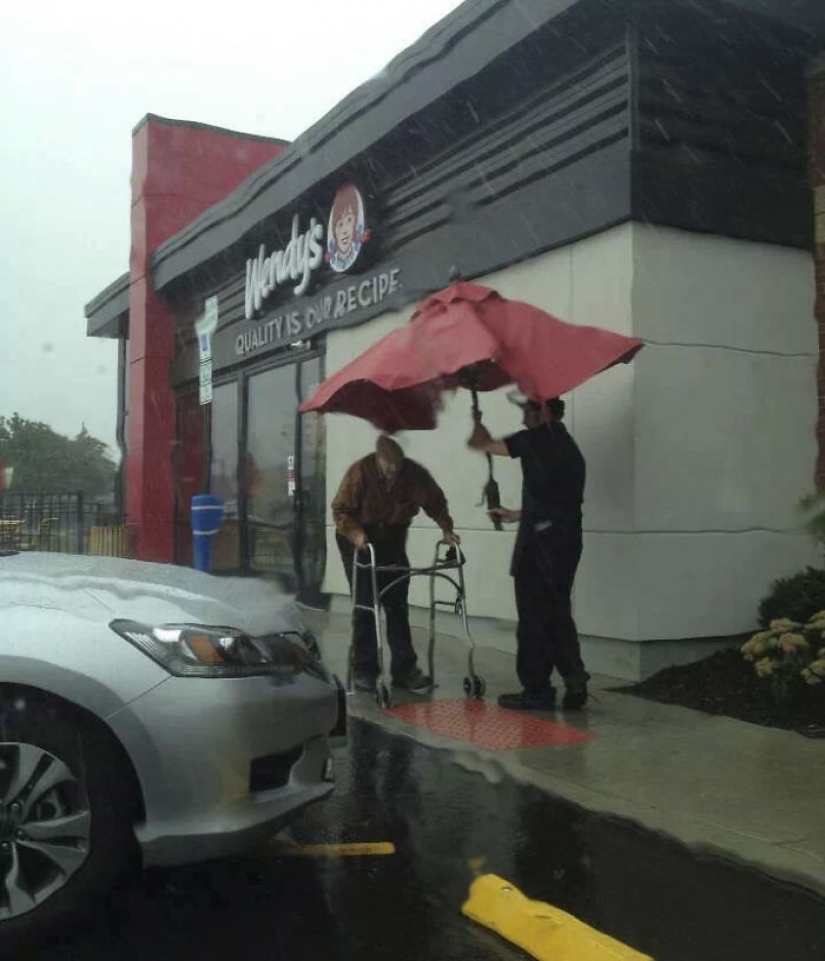 These photos will restore your faith in humanity. These photos will restore your faith in humanity.