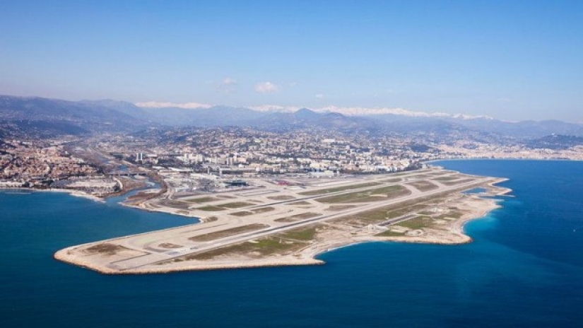 This is the view! - which airport looks the most beautiful from above?