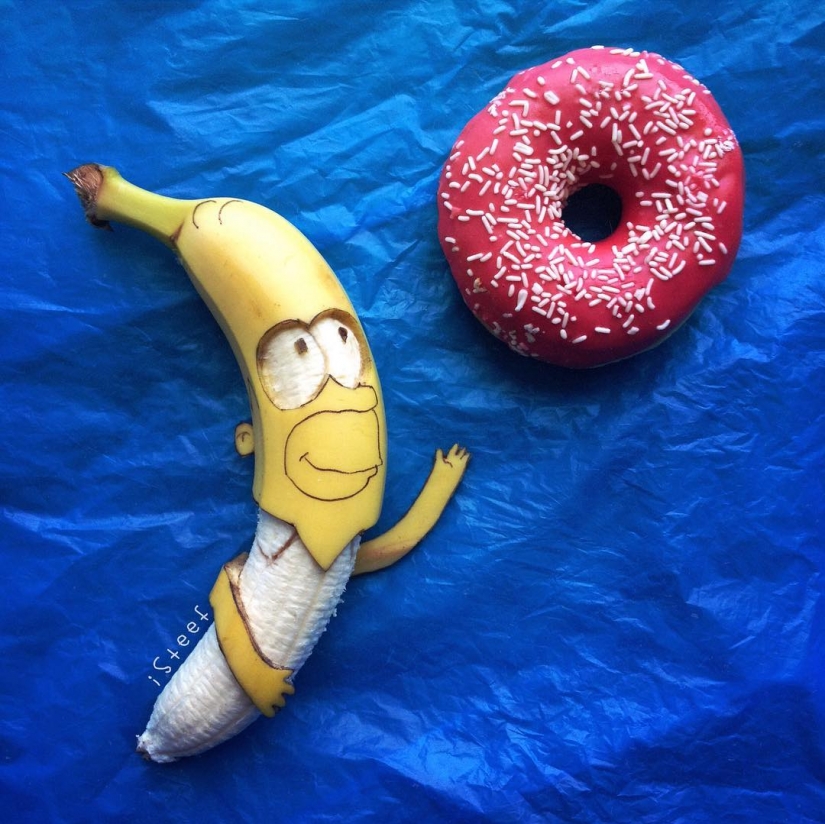 To spite the marble: the sculptor cuts off the excess from bananas