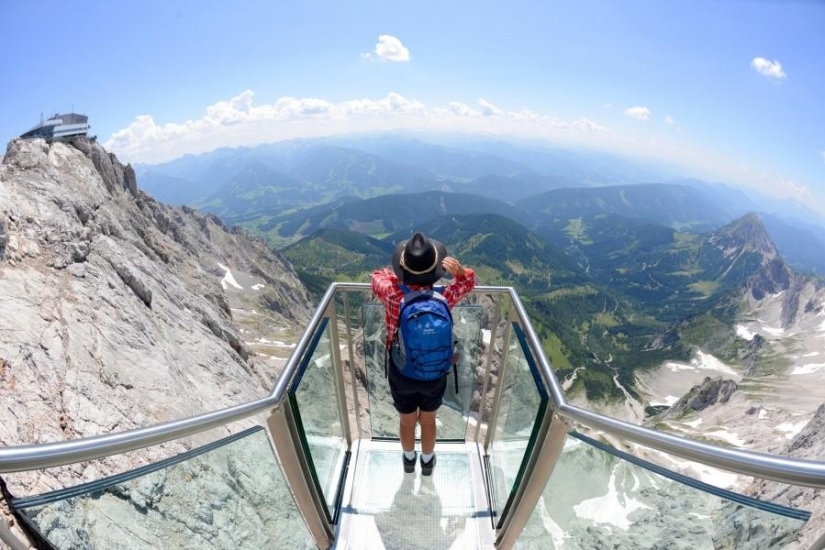 Top 15 the most impressive viewpoints in the world