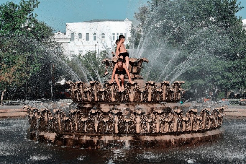 True Russia, "borrowed" Orenburg photographer Vugar Mamedzade True Russia, "borrowed" Orenburg photographer Vugar Mamedzade