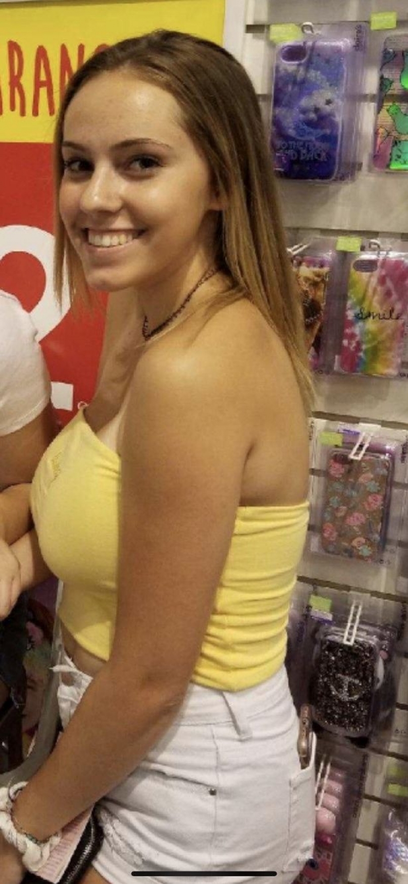 Una montaña de sus hombros: una mujer estadounidense de 18 años contó cómo su vida ha mejorado después de la reducción de senos Una montaña de sus hombros: una mujer estadounidense de 18 años contó cómo su vida ha mejorado después de la reducción de senos