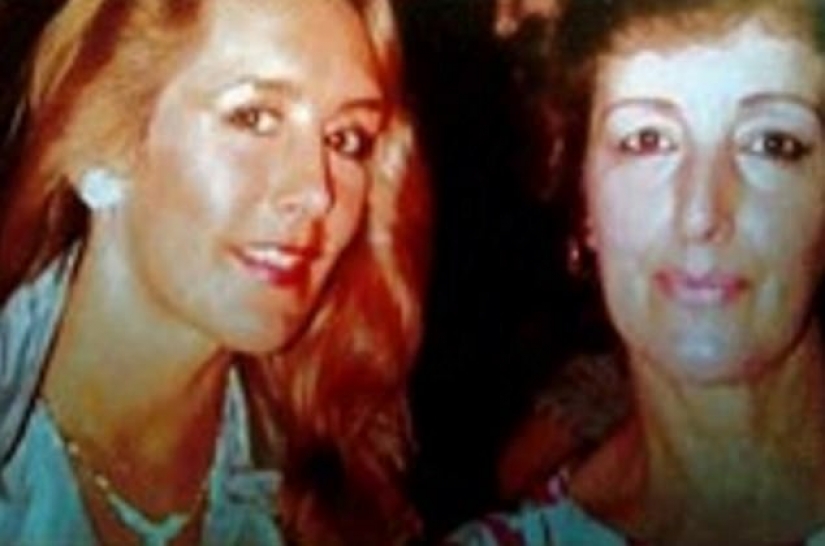 Una mujer británica vio a su madre que murió hace un año y medio en el panorama de Google Earth Una mujer británica vio a su madre que murió hace un año y medio en el panorama de Google Earth