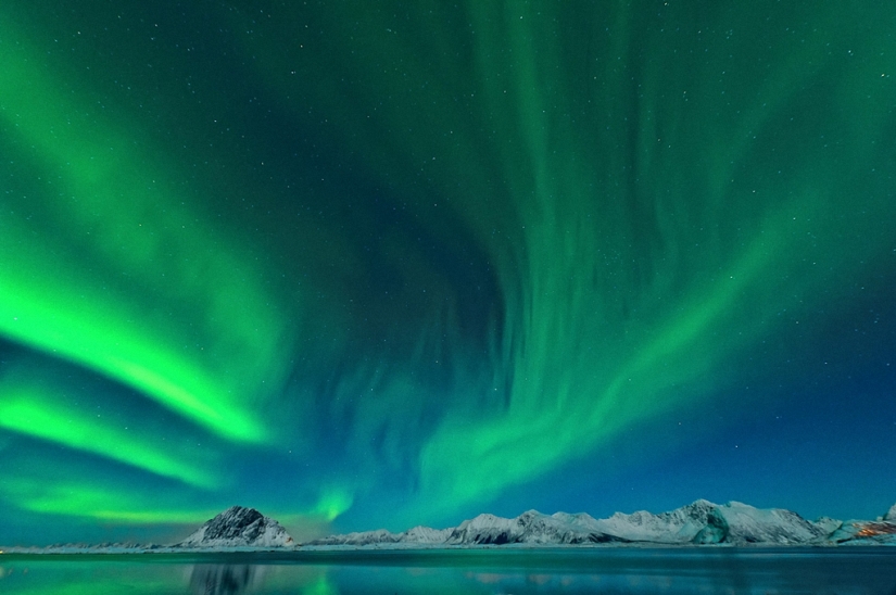 Una vista impresionante en las islas Lofoten Una vista impresionante en las islas Lofoten