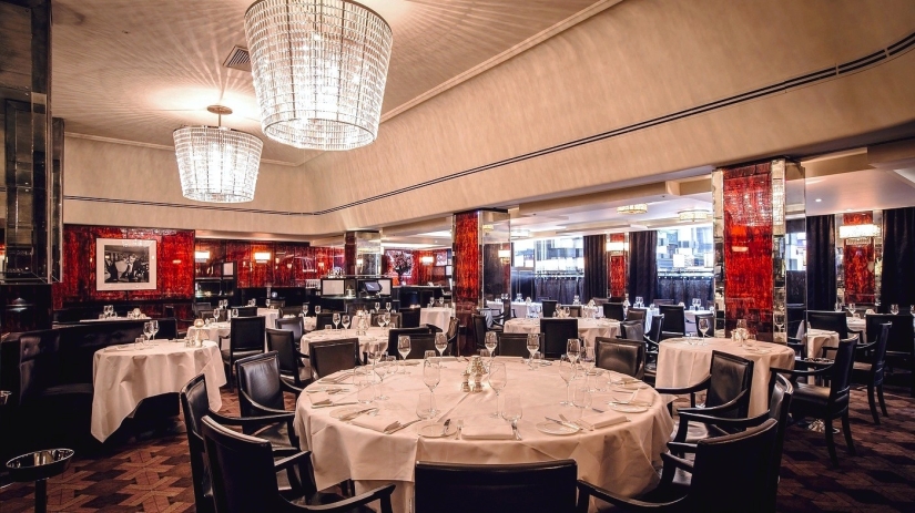 VIP luxury at the Savoy Hotel, the favorite hotel of the rich and famous