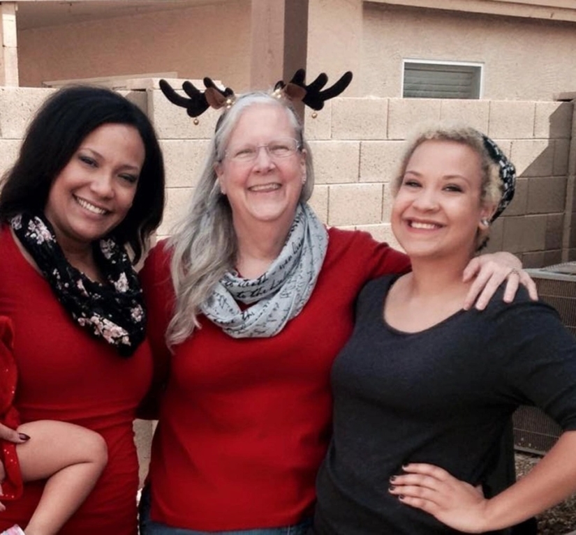 Viuda traviesa: una jubilada de 64 años comenzó a vender sus fotos en un sitio web para adultos