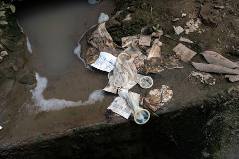 Viviendo dentro de un burdel en Bangladesh