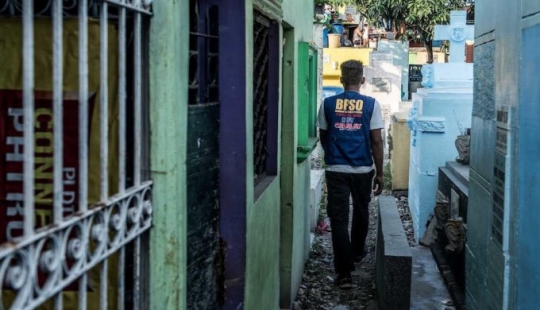 Viviendo entre los muertos - Viviendo en un cementerio de Manila