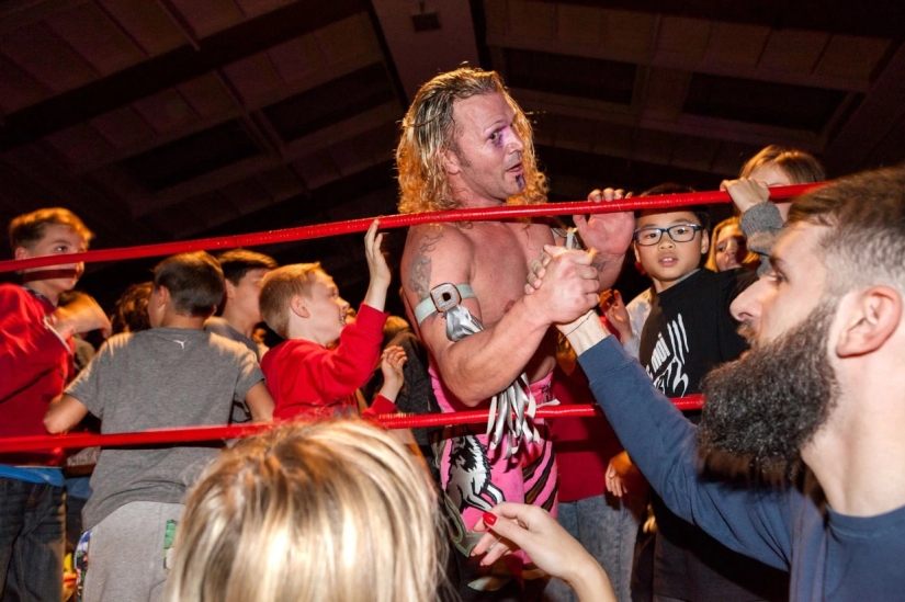 War paint: the crazy world of European wrestling