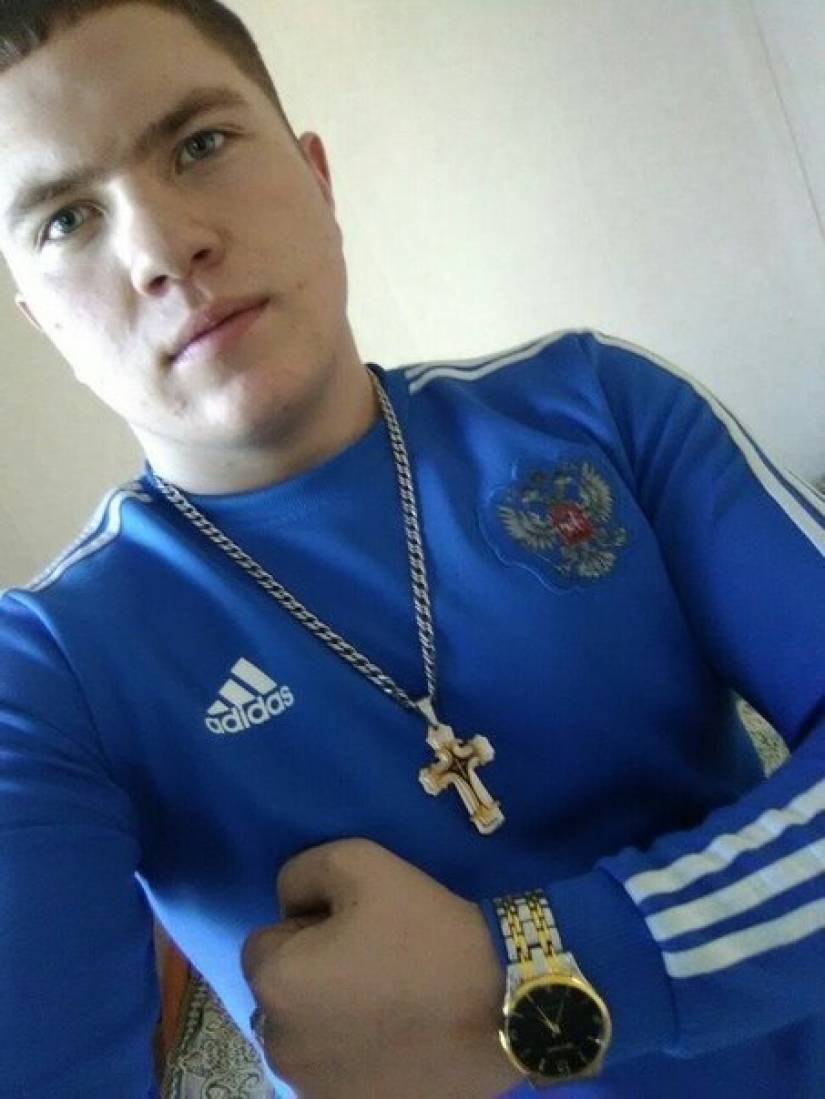 Who are the "successful" people social networking?