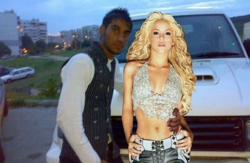 Who are the "successful" people social networking?