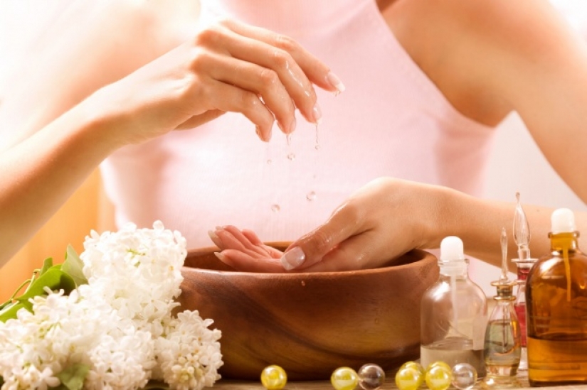 Why do Asian women have perfect skin? 6 secrets