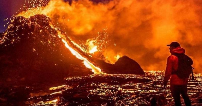 Why the volcano eruption in Iceland perfect for backpackers Why the volcano eruption in Iceland perfect for backpackers