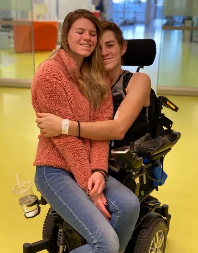 Winner of Death: how a 19-year-old American lives after a lower-body amputation Winner of Death: how a 19-year-old American lives after a lower-body amputation