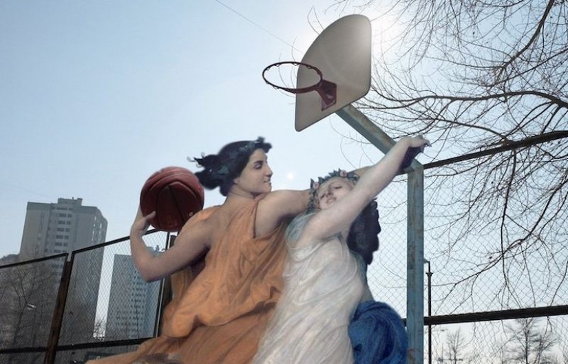 With paintings of classical paintings in modern life With paintings of classical paintings in modern life