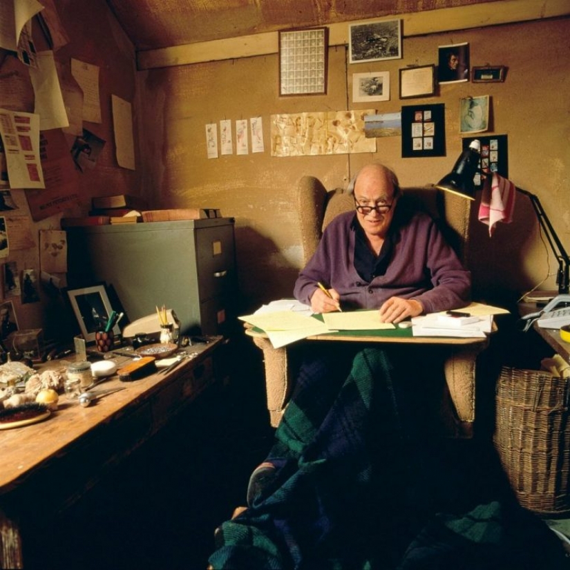 Workers' huts of famous writers Workers' huts of famous writers