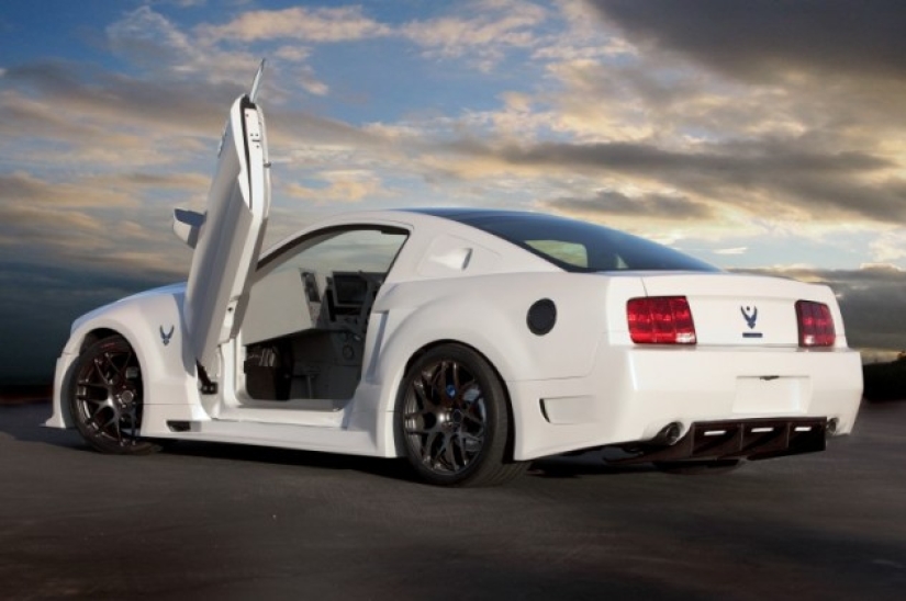 10 autos inspirados en aviones