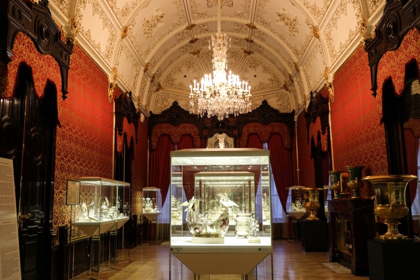 10 buildings in St. Petersburg that are amazing inside 10 buildings in St. Petersburg that are amazing inside