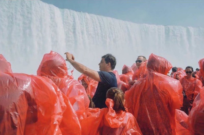 10 contenders for the victory in the Instagram Snapshot of the Year contest