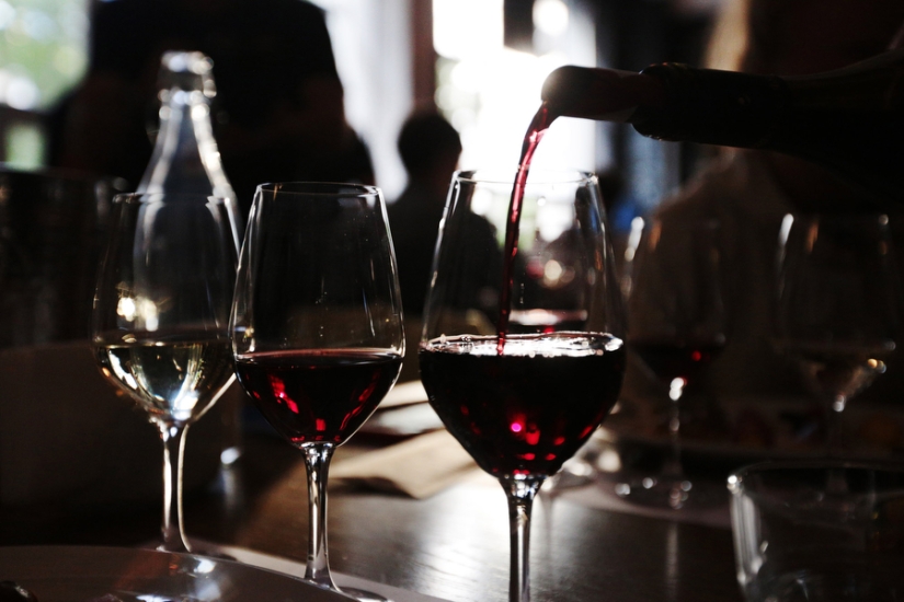 10 datos sobre Beaujolais que te convertirán en un conocedor de vinos con un sabor impecable