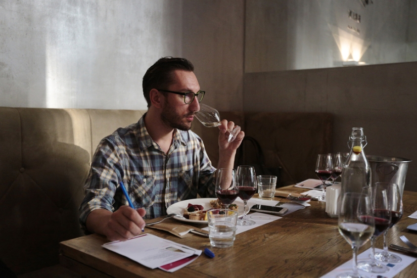 10 datos sobre Beaujolais que te convertirán en un conocedor de vinos con un sabor impecable