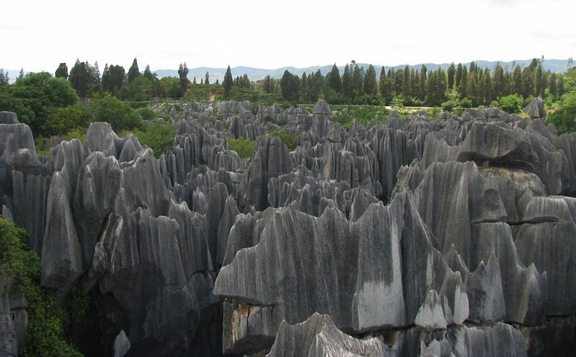 10 extraordinary places on earth