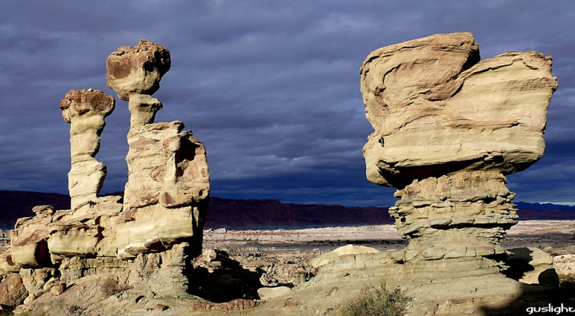 10 extraordinary places on earth